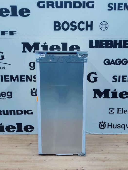 Вбудований холодильник LIEBHERR IRBd 4120. Bio-Fresh. 2023 Wi-Fi