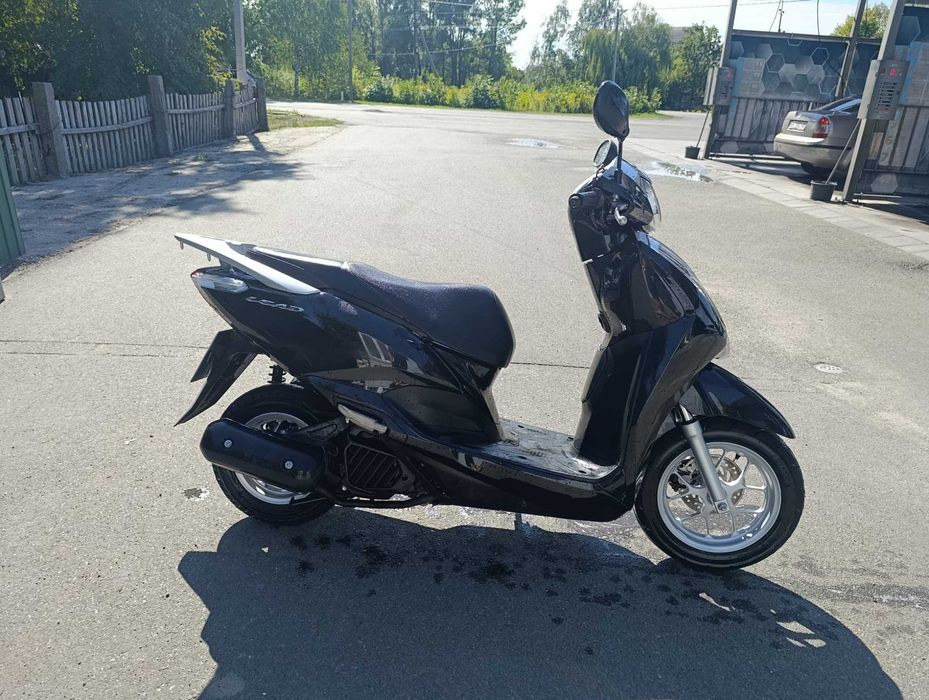 Продам Honda Lead 125