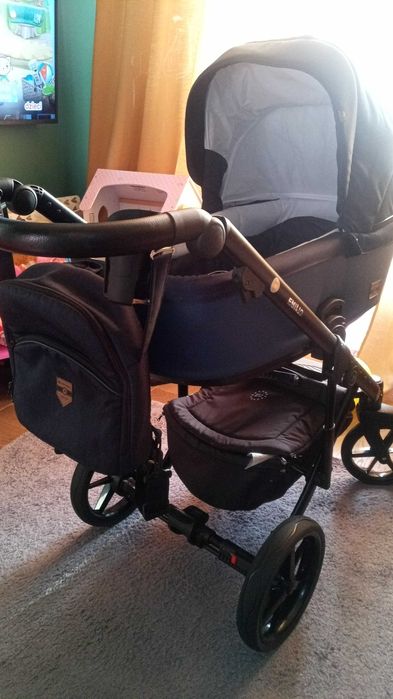 Wózek Adamex EMILIO zestaw wózek, spacerówka, łupina z adapterami