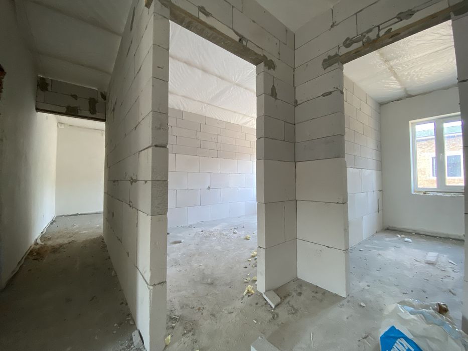 Таунхаус на Словʼянці