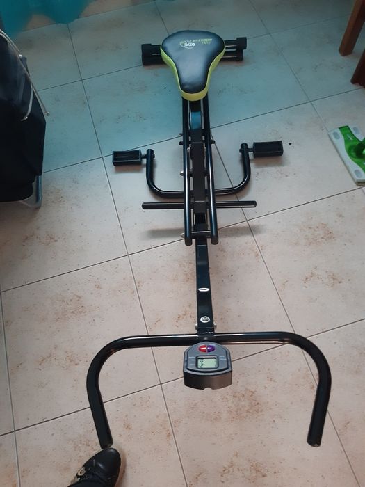 Bicicleta estatica437277879519815680