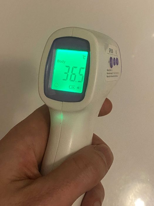 Termometr bezdotykowy