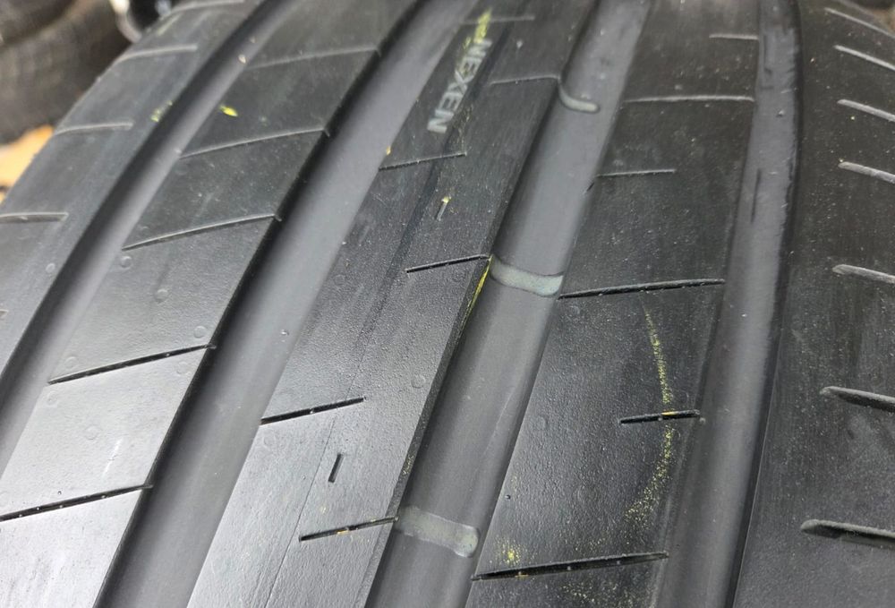 Opony letnie Nexen Nfera Sport Su2 255/45R20 105Y Jak nowe DOT0825