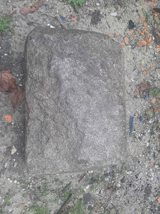 Pia em granito muito antiga