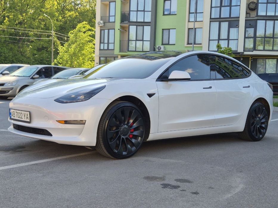 Tesla Model 3 Performance 500к.с. 22р 49 пробігу