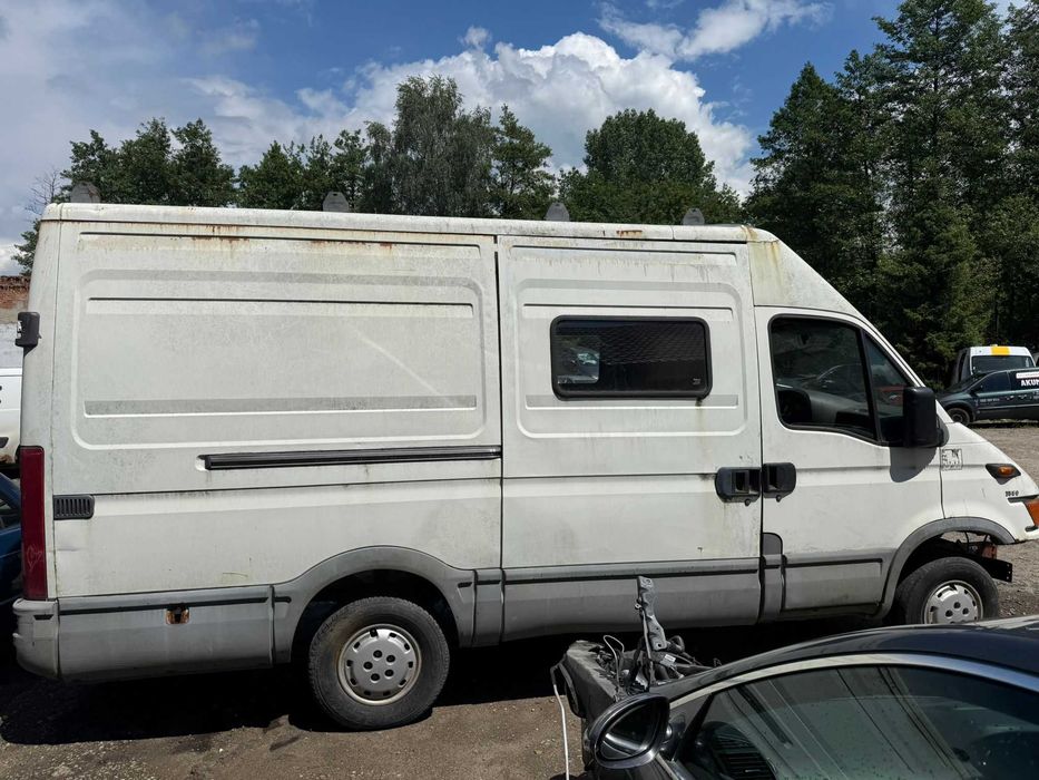 drzwi przesuwne Iveco daily 2001r