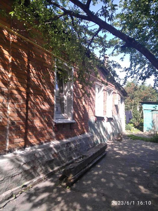 Продам часть дома, Н.Дома ,10 минут от метро Дворец спорта 17000