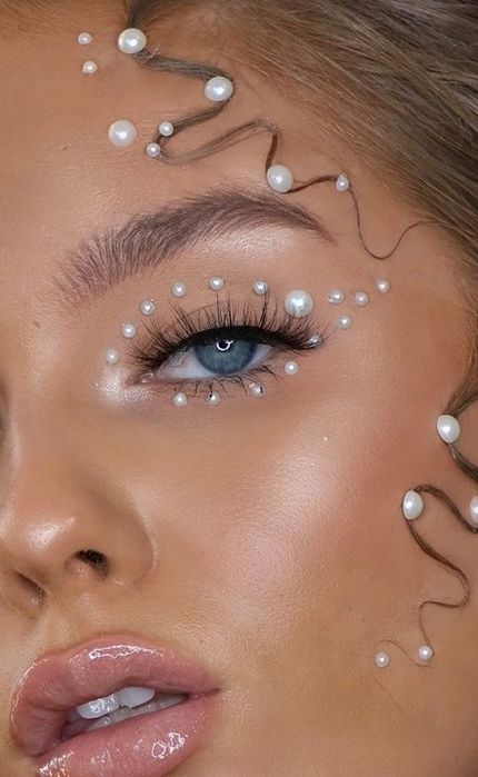 kryształki naklejki twarz perełki perły diamenciki 3d oczy makeup włosy