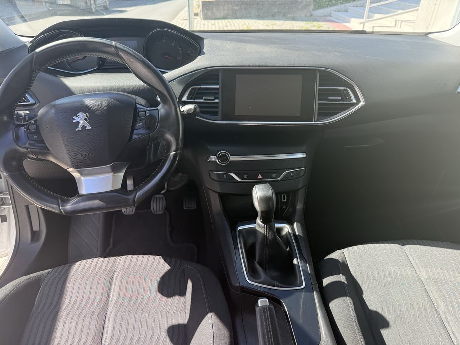 Peugeot 308 1.6hdi aceito retoma