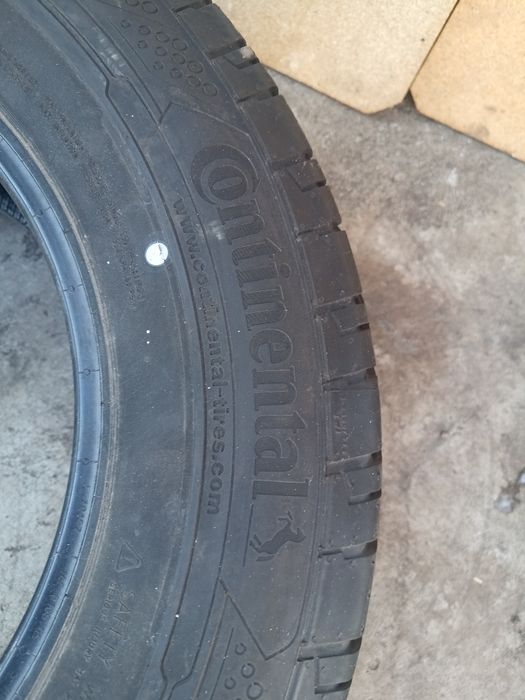 Opona 235/65R16C Continental