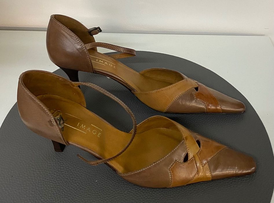 Brązowe buty na obcasie czółenka 40 nowe