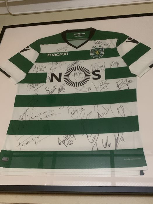 Camisola do Sporting Assinada