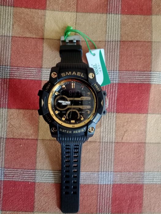 Электронные часы .