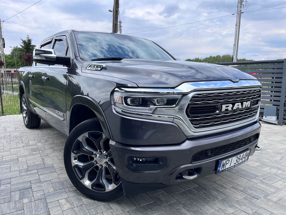 RAM 1500 RAM 1500 Limited | 5.7 HEMI | NISKI PRZEBIEG