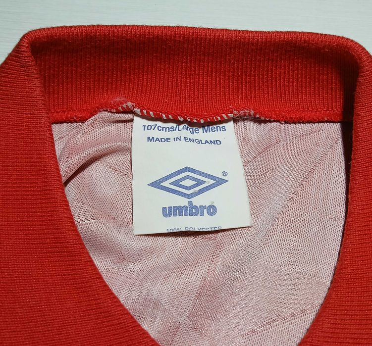 Camisola Titular da Hungria ( Umbro ) 1990-93