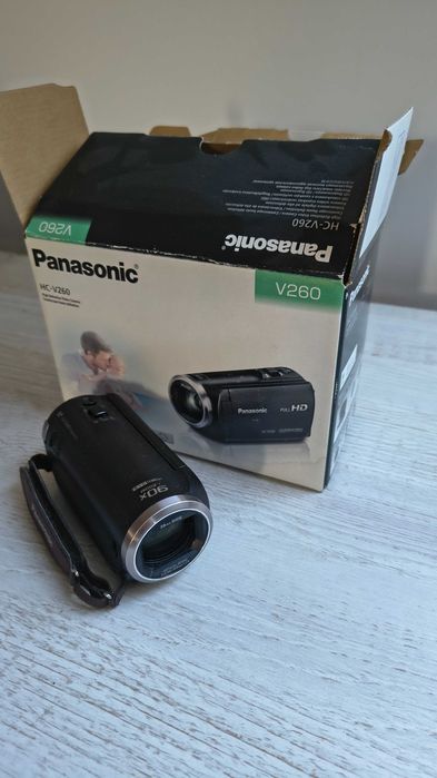 Kamera Panasonic hcv 260 epk