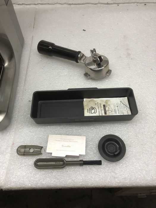 Maquina de cafe breville BES880