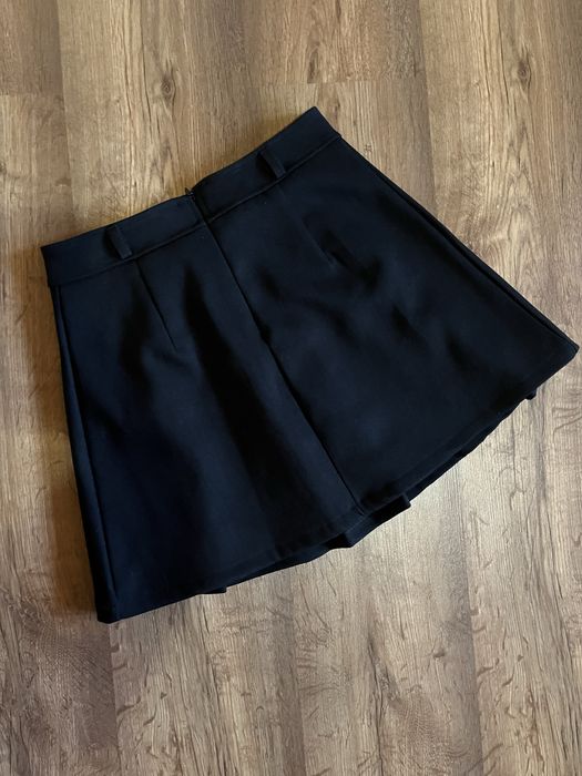 Спідниця-шорти чорного кольору