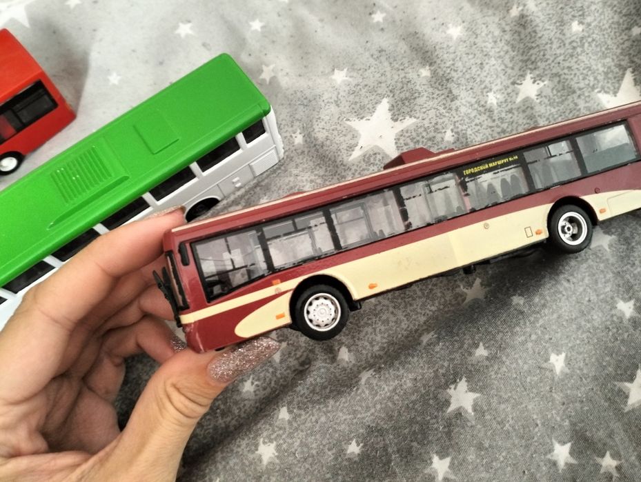 Автобус міні моделі