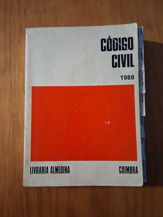 Livro "Código Civil" edição 1988