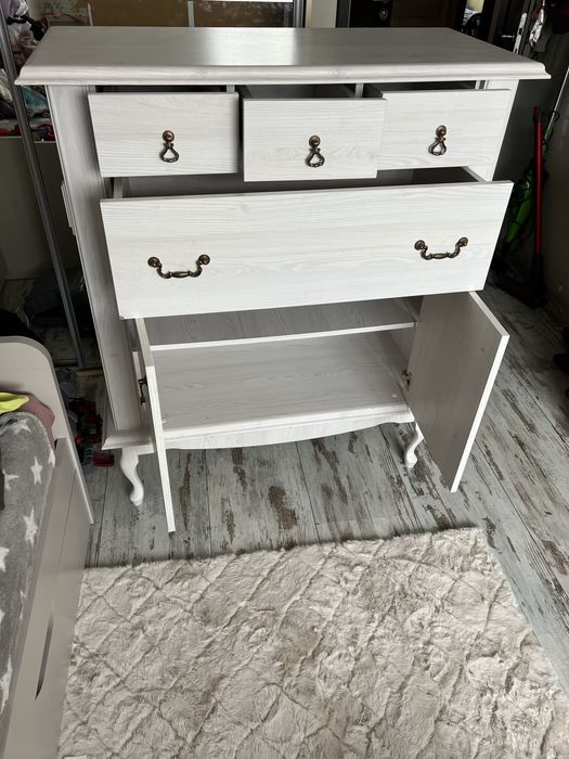 Komoda Stylowa z szufladami