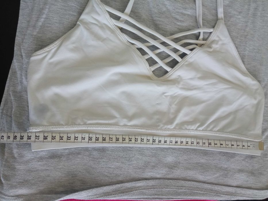 Damski elastyczny top stanik sportowy r M