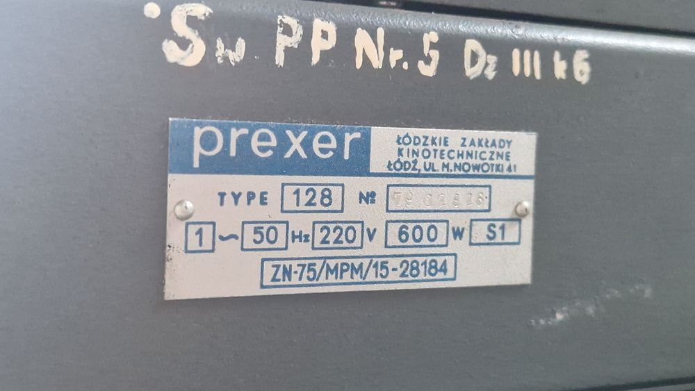 projektor PRL jak nowy Prexer polski