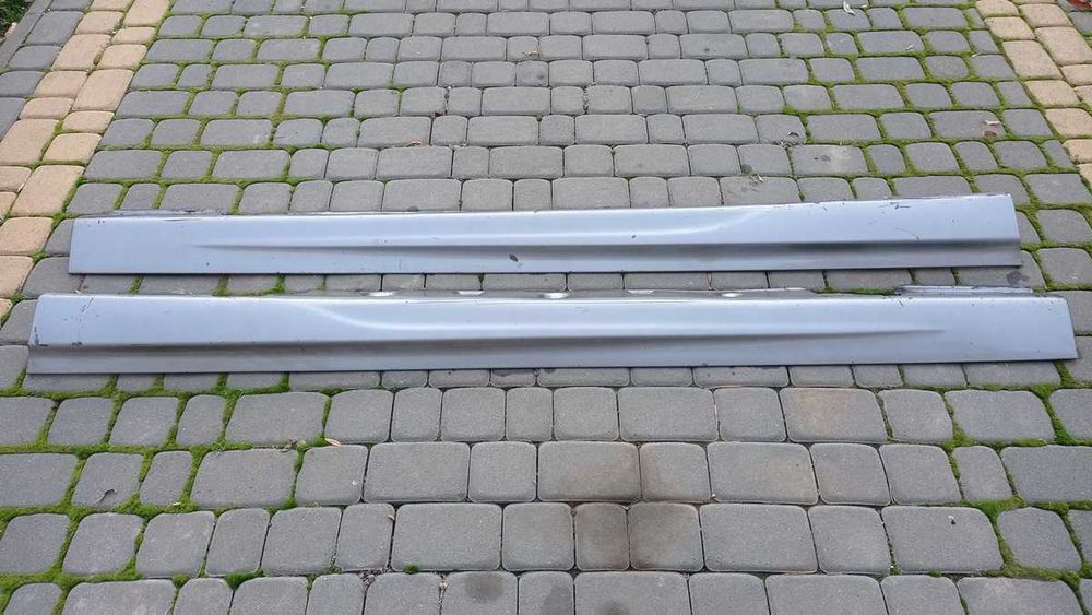 Nakładki na Progi BMW E46 Sedan Kombi M-PAKIET Silbergrau Metallic