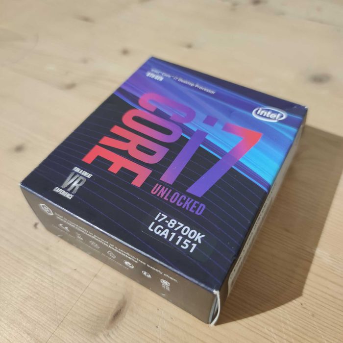 Bundle lian li/Desktop I7 8700k/32Gb DDR4/Corsair HX850i/ssd 250Gb