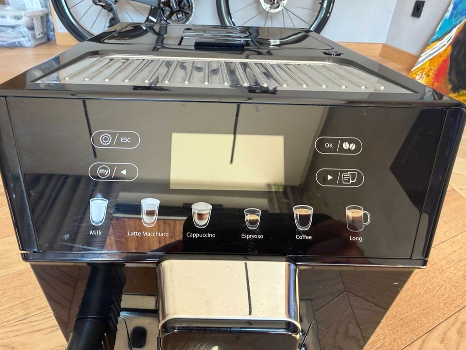 Ekspres DeLonghi Eletta EVO Cappuccino - Idealny