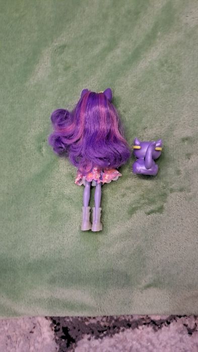 Лялька Enchantimals