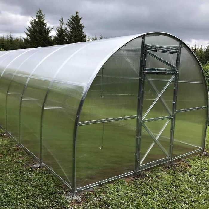 Szklarnia od 3x4 do 3x12 z poliwęglanu | 180 kg/m² | 10 lat gwarancji