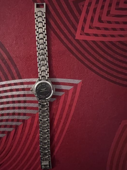 Relogio giorgio armani bom estado