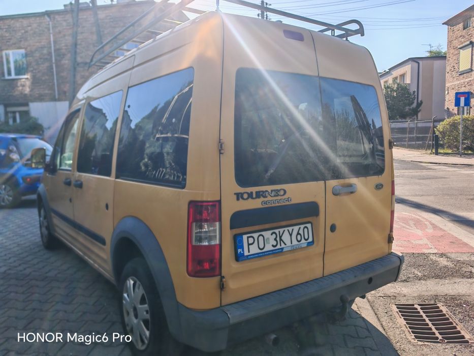 Ford Tourneo connect 1,8 Benz 5 osobowy