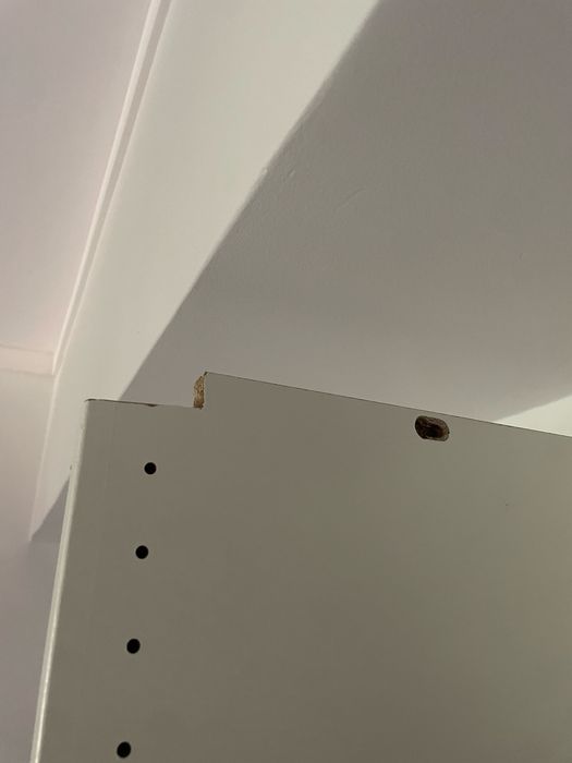 Estrutura de Roupeiro Branco Ikea