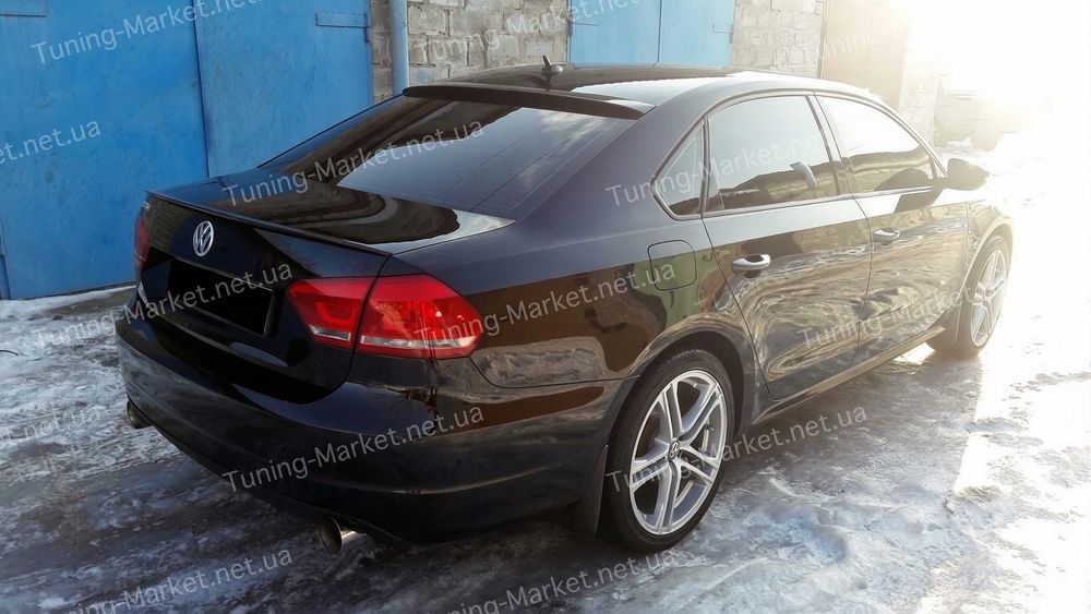 Лип спойлер на багажник Volkswagen Passat B7 B8 USA, Козырек на заднее стекло Фольксваген Пассат Б7 Б8 Америка