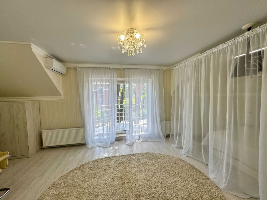 Продаж будинку з ремонтом до центру Києва 15 хв., початок Вишгороду