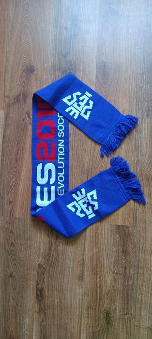 PES 2016 Pro Evolution Soccer szalik używany