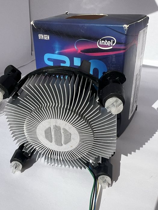 Intel Core i3-9100F 3.6GHz (Até 4.2GHz Turbo) LGA1151 — Caixa Completa (Como Novo)
