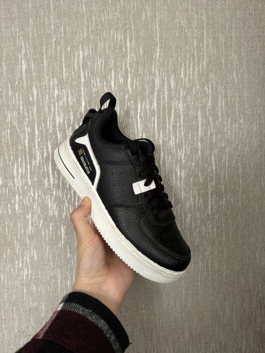 Кросівки схожі на Nike air force black. 37 розмір