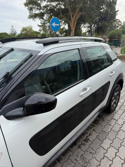 Citroen c4 cactus gasoleo — fotografia 3