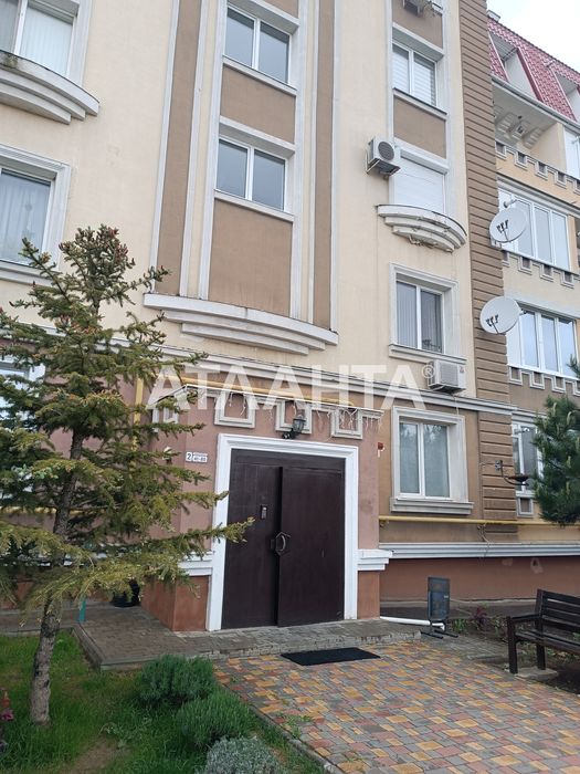 Квартира 38 м2 с ремонтом ЖК Академ Городок под программы подходит