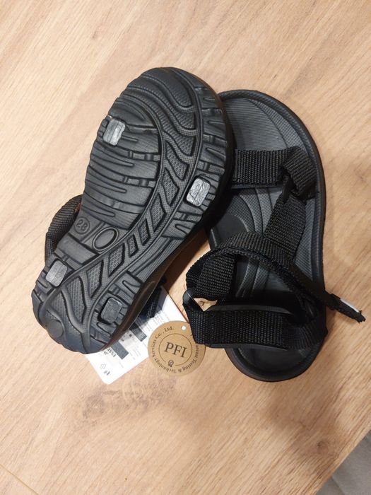 Dziecięce Sandały MARTES ESSENTIALS MORETTI JR czarne 28