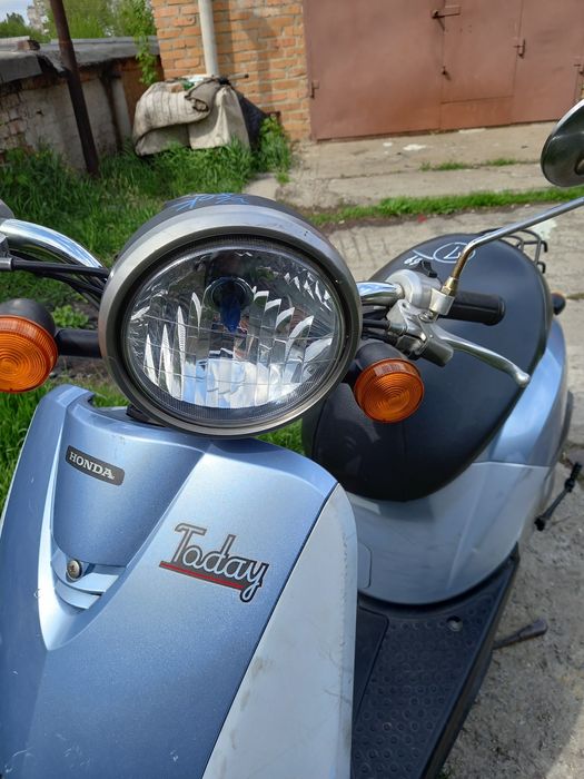 Мопед,Скутер Honda Today AF-61 4хтактный. С контейнера.