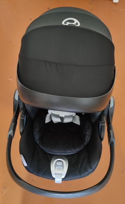 Автокрісло люлька Cybex