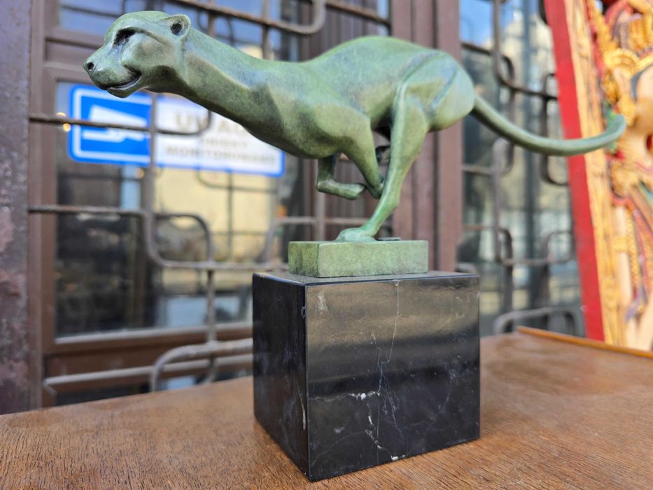 Figura brąz Kuguar Milo