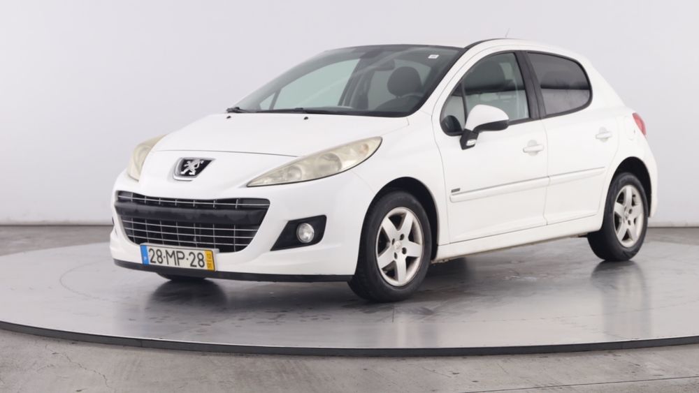 Peugeot 207 1.4 HDI Sportium Nacional 2012