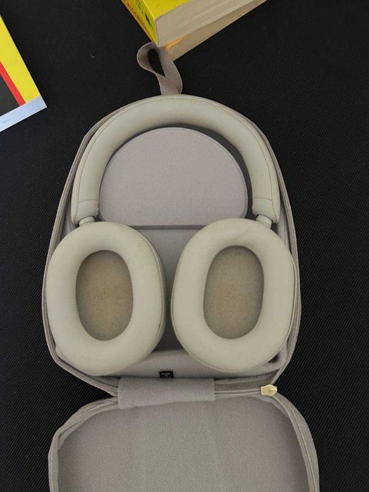 Sony WH-1000XM5 Noise Cancelling Headphones