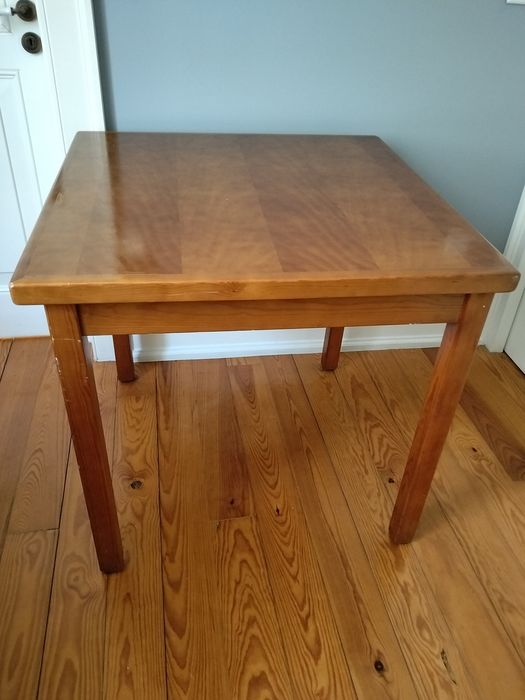 Mesa de  madeira