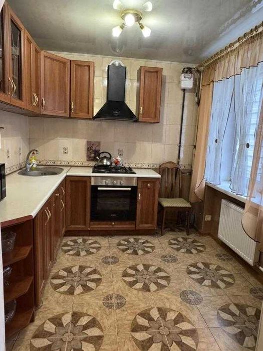 Продам 3 кімнатну квартиру Нові Будинки